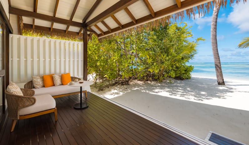 OZEN LIFE MAADHOO, Earth Villa Deck